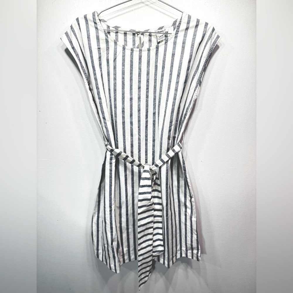 Glamorous Gray & White Striped Belted Sleeveless Dress from ModCloth Small